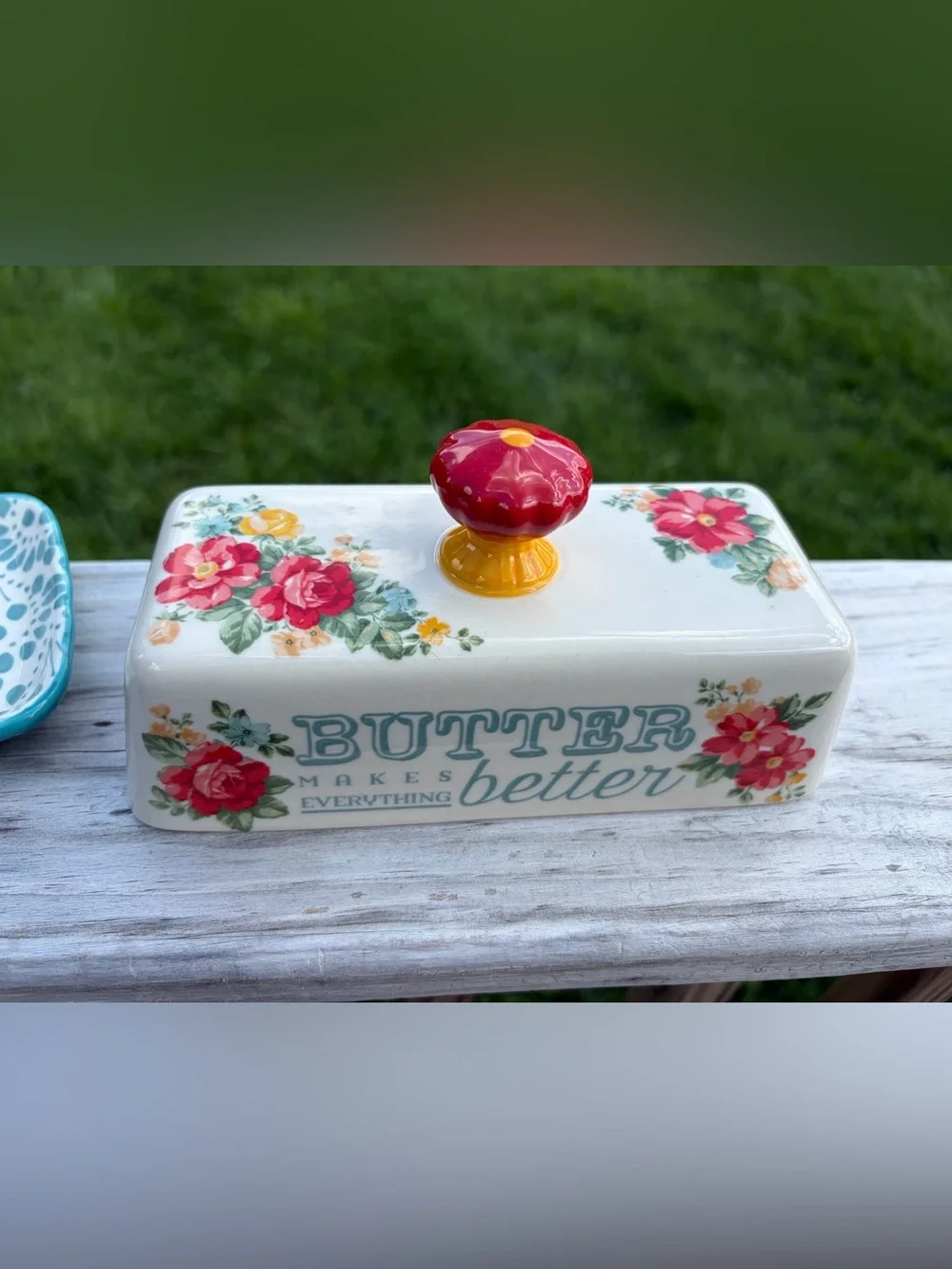 The Pioneer Woman Vintage Floral Stoneware Butter Dish S&P Spoon Rest 5 Pc Set